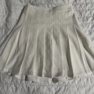 Urban Outfitters White Pleated Tennis Skirt | XS